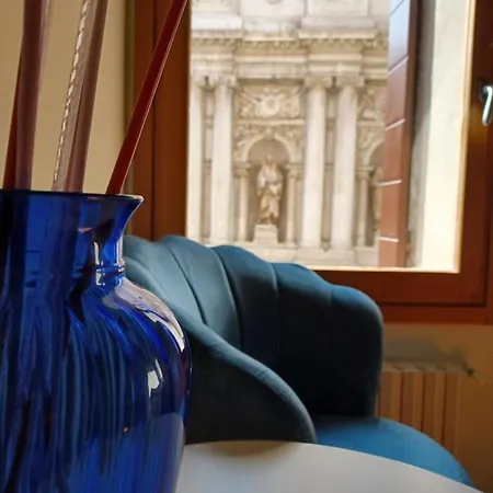 Giglio Glasshouse * Venice